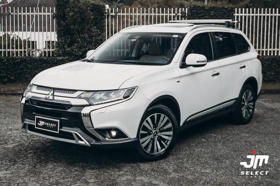 MITSUBISHI OUTLANDER 3.0 MIVEC V6 GASOLINA HPE-S AWD AUTOMÁTICO